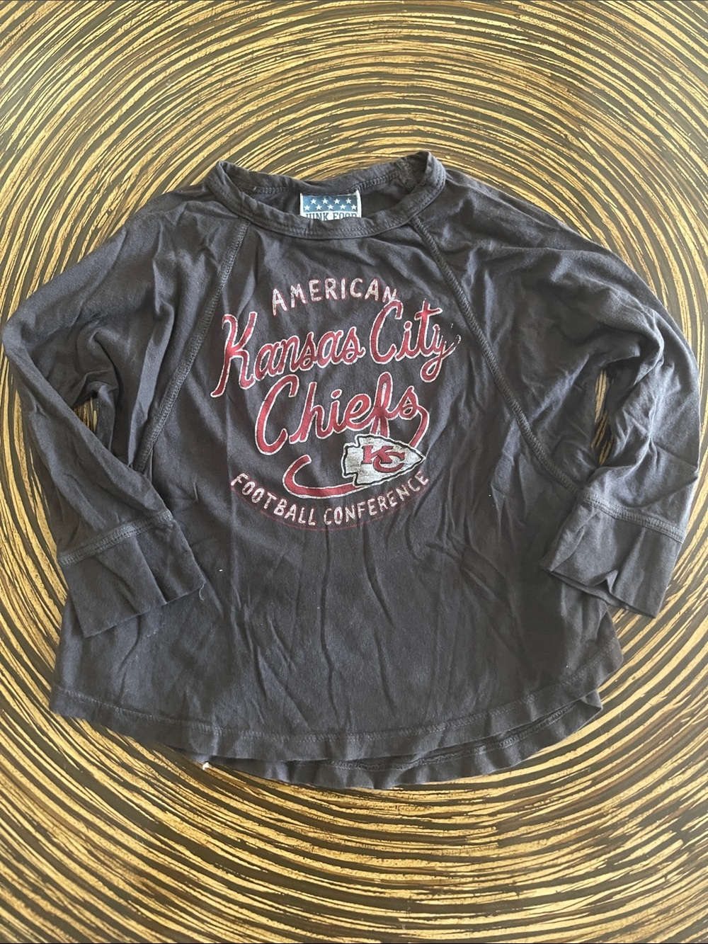 Junk Food Clothing Kansas City Chiefs Black Long-Sleeve Tee- Flaw noted in image